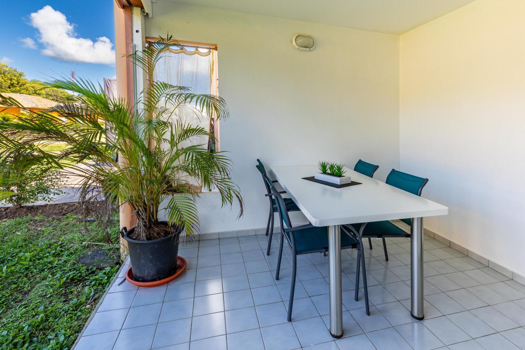 Grand-Bourg  Kawan Nid - Tout Confort, Plage A 2 Min A Pied, Piscine, Wifi, Climatisation מראה חיצוני תמונה